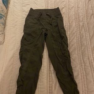 lululemon women oants